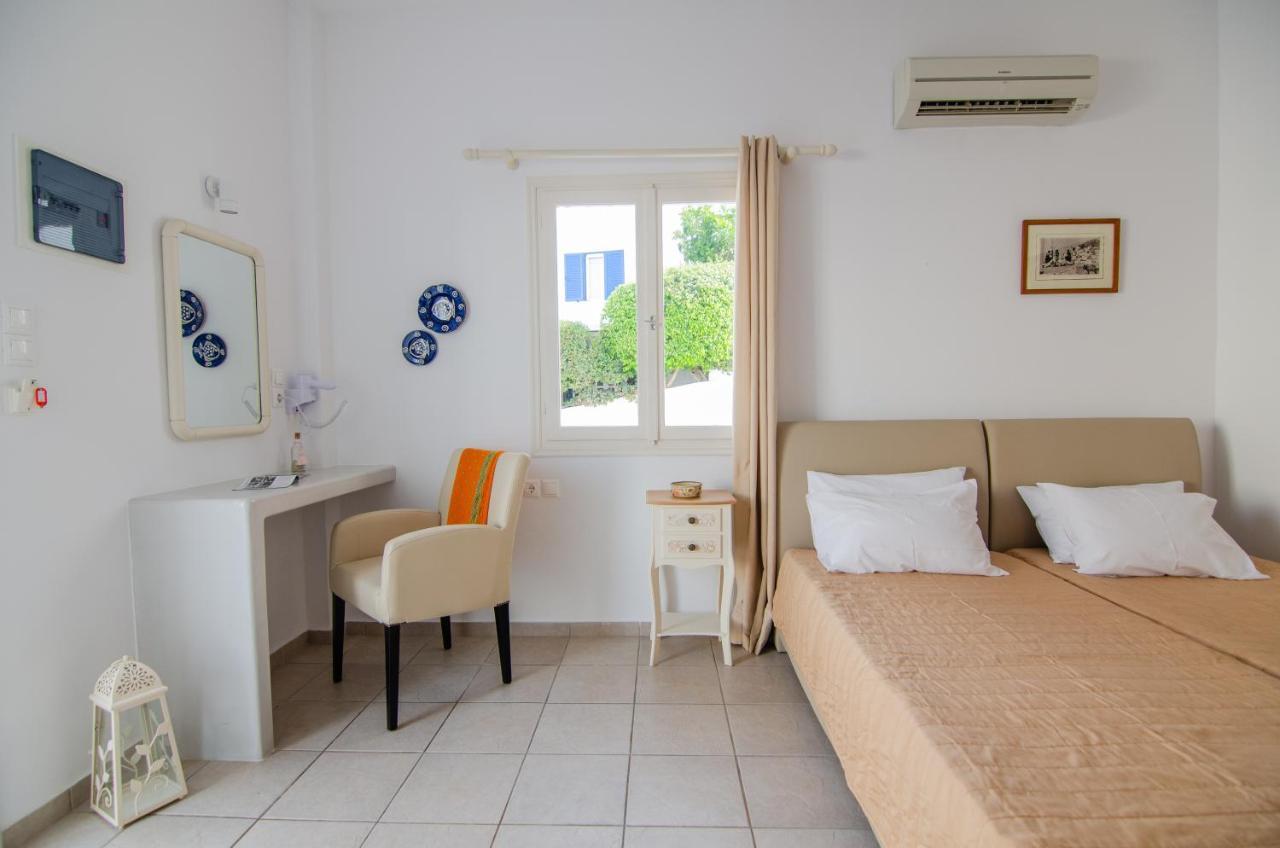 Marias Rooms Chora  Buitenkant foto