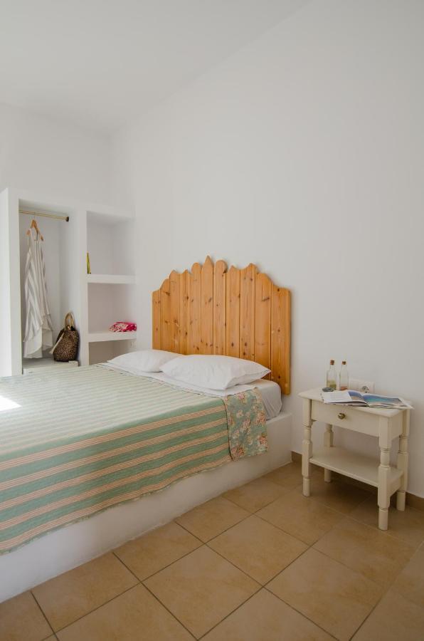 Marias Rooms Chora  Buitenkant foto