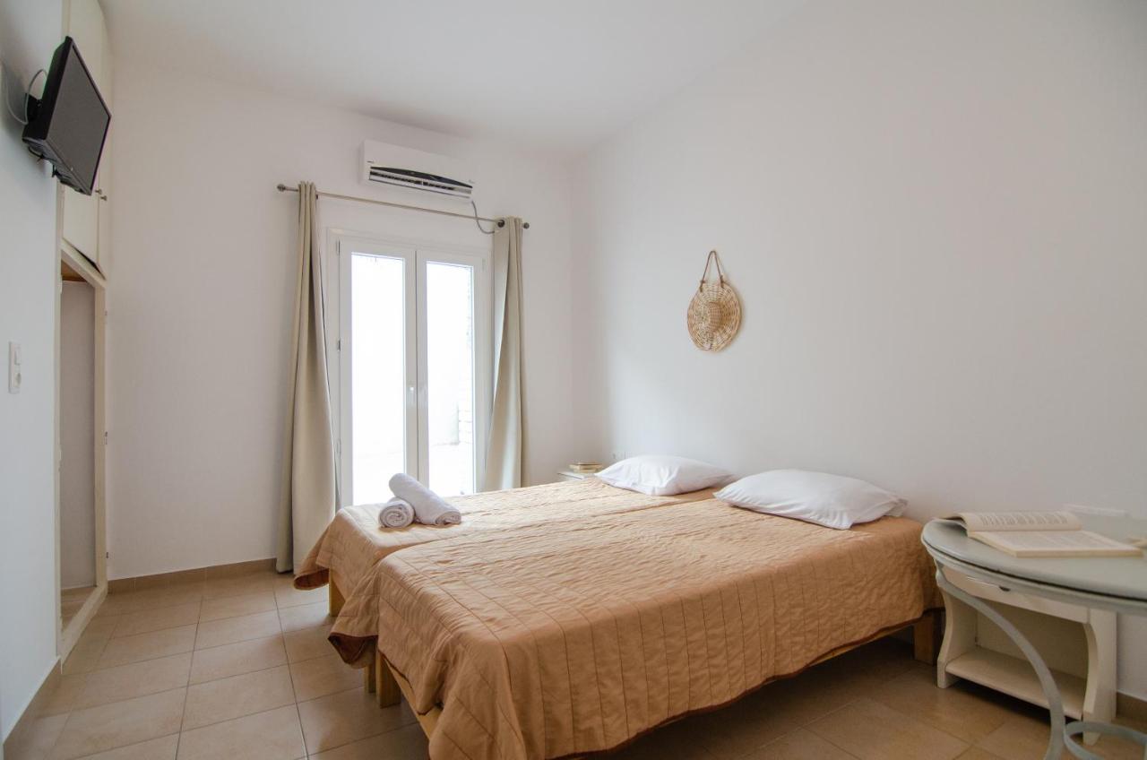 Marias Rooms Chora  Buitenkant foto