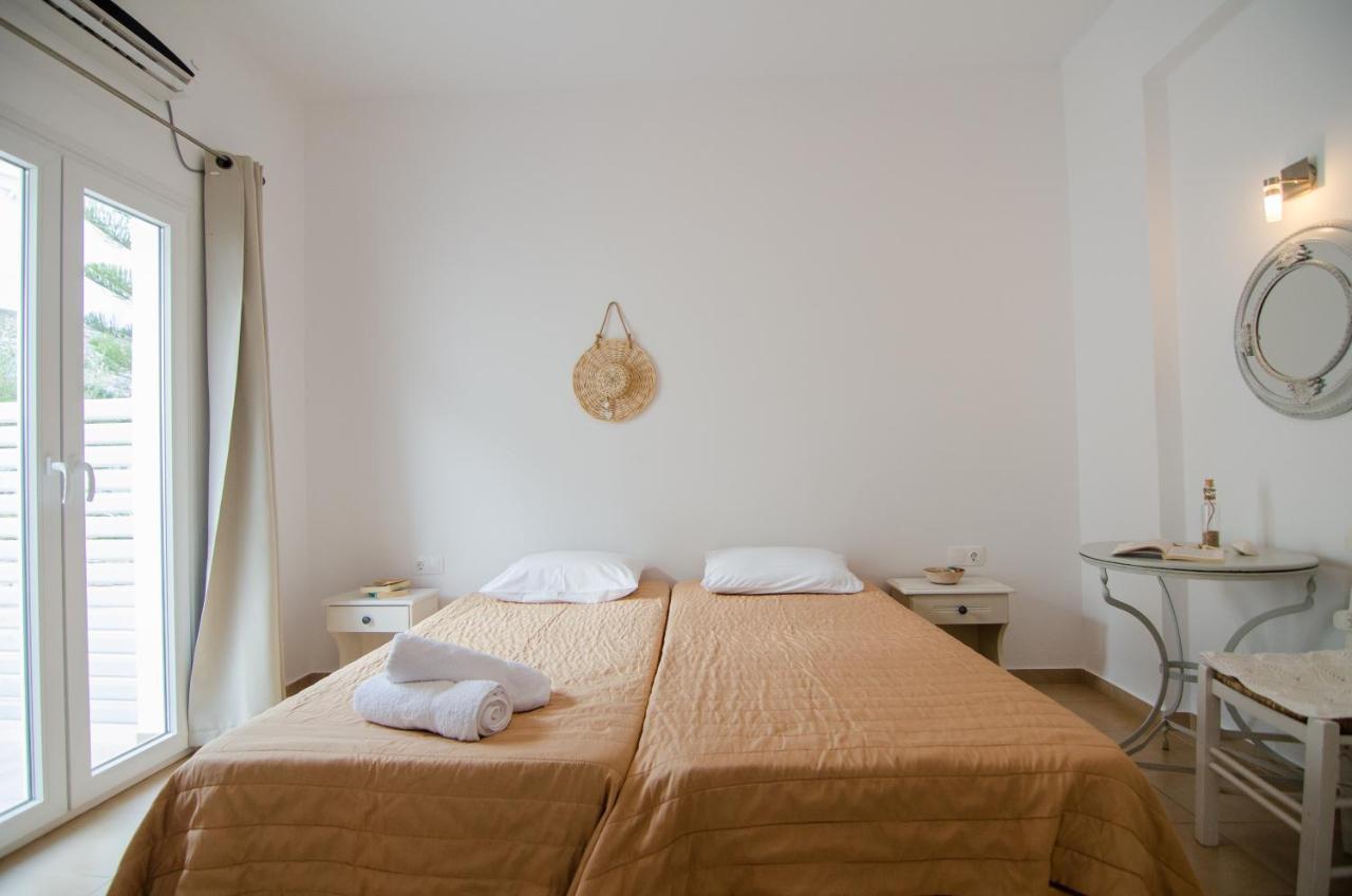Marias Rooms Chora  Buitenkant foto