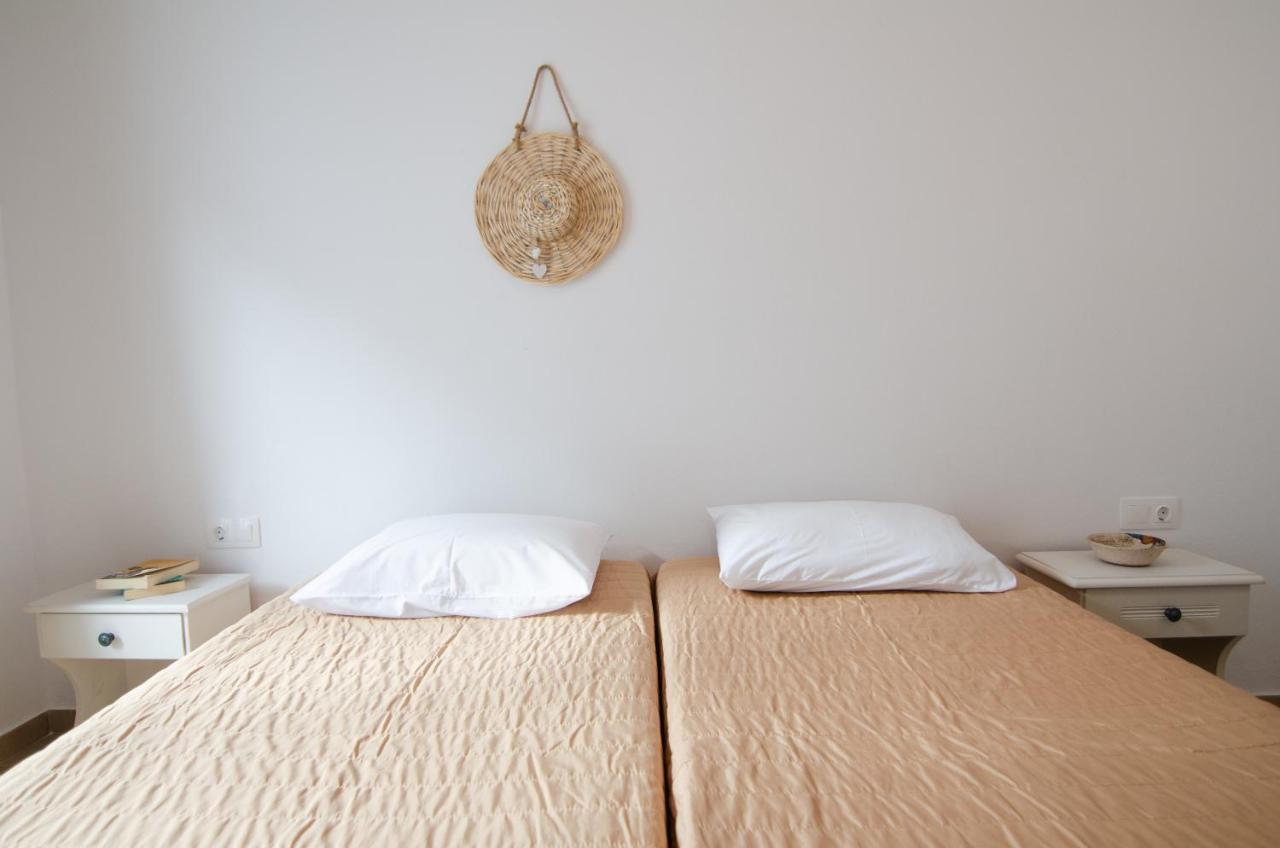 Marias Rooms Chora  Buitenkant foto